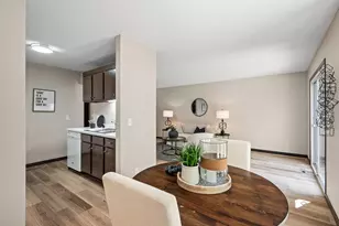 1940 Dupont Ave S, Minneapolis, MN 55403 - Photo 11