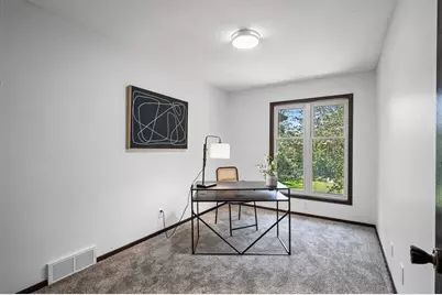 1940 Dupont Avenue S, Minneapolis, MN 55403 - Photo 23