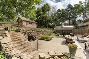 811 6th St SW, Rochester, MN 55902 - Photo 25