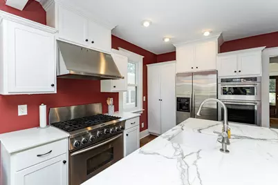 811 6th Street SW, Rochester, MN 55902 - Photo 13