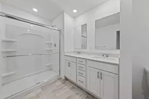 3022 Basswood St, Little Canada, MN 55117 - Photo 23