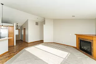 948 Southern Ridge Dr SW, Rochester, MN 55902 - Photo 11