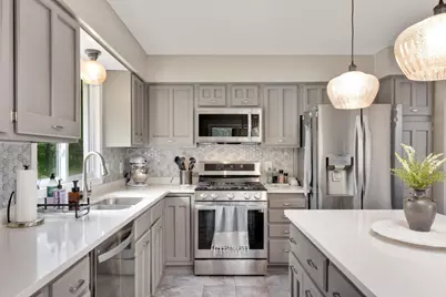 8920 Darnel Road, Eden Prairie, MN 55347 - Photo 17