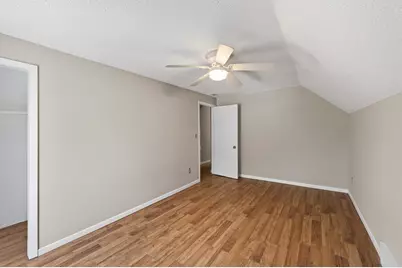 305 Osceola Avenue S, Saint Paul, MN 55102 - Photo 19