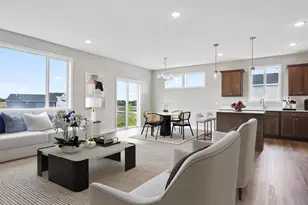 1264 Compton Ave, River Falls, WI 54022 - Photo 3