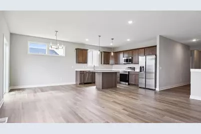 1264 Compton Avenue, River Falls, WI 54022 - Photo 7