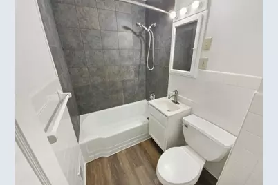 9211 Bryant Avenue S, Bloomington, MN 55420 - Photo 9