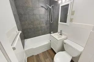 9211 Bryant Ave S, Bloomington, MN 55420 - Photo 9