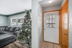 629 Olson Ave, Windom, MN 56101 - Photo 3