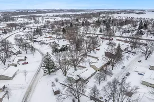 629 Olson Ave, Windom, MN 56101 - Photo 43