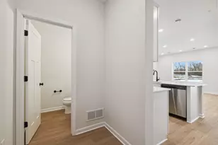 23199 Creekview Ct, Rogers, MN 55374 - Photo 9