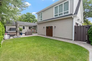 263 Lexington Parkway S, Saint Paul, MN 55105 - Photo 21