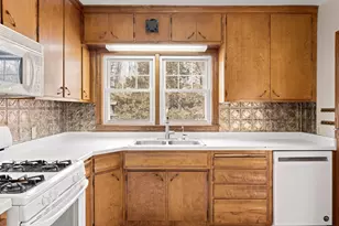 10032 Stillwater Ln N, Lake Elmo, MN 55042 - Photo 17