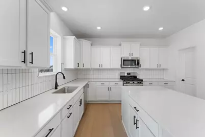 1052 Ashbury Lane NE, Hanover, MN 55341 - Photo 9