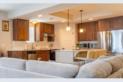 5208 95th Lane N, Brooklyn Park, MN 55443 - Photo 9