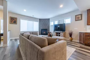 5208 95th Ln N, Brooklyn Park, MN 55443 - Photo 7