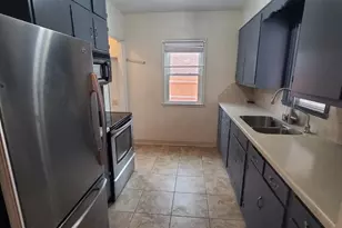 710 E 5th St, Redwood Falls, MN 56283 - Photo 3