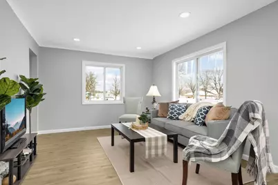 4533 Welcome Avenue N, Crystal, MN 55422 - Photo 3