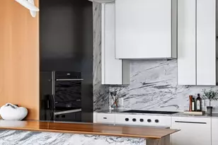 255 Hennepin Ave, Minneapolis, MN 55401 - Photo 17