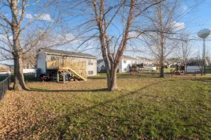 807 5th Ave NW, Dodge Center, MN 55927 - Photo 25