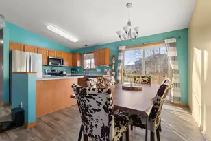 807 5th Ave NW, Dodge Center, MN 55927 - Photo 7