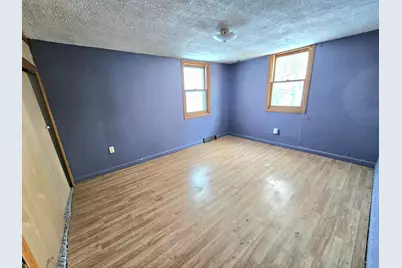 414 Crocker Avenue S, Thief River Falls, MN 56701 - Photo 7