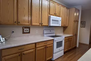 15001 Burnhaven Dr, Burnsville, MN 55306 - Photo 3