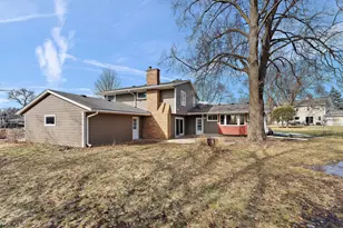 953 Lydia Ave W, Roseville, MN 55113 - Photo 53