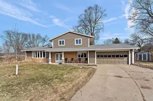 953 Lydia Ave W, Roseville, MN 55113 - Photo 59