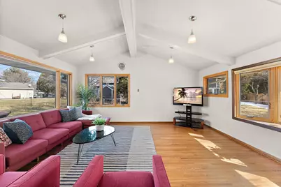 953 Lydia Avenue W, Roseville, MN 55113 - Photo 27