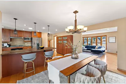 953 Lydia Avenue W, Roseville, MN 55113 - Photo 9