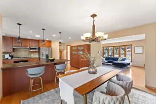 953 Lydia Ave W, Roseville, MN 55113 - Photo 9