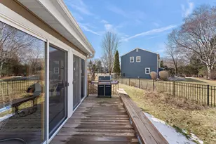 953 Lydia Ave W, Roseville, MN 55113 - Photo 49