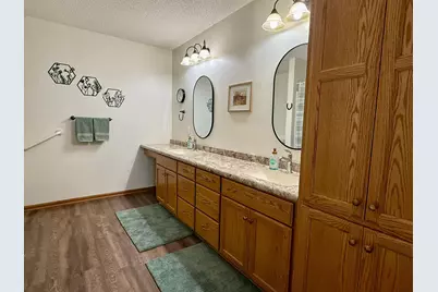 125 Meadow Lane, New London, MN 56273 - Photo 23