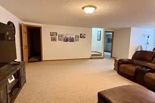 125 Meadow Ln, New London, MN 56273 - Photo 31
