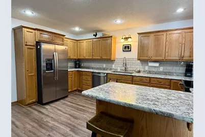 125 Meadow Lane, New London, MN 56273 - Photo 5