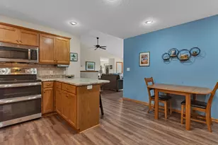 125 Meadow Ln, New London, MN 56273 - Photo 5