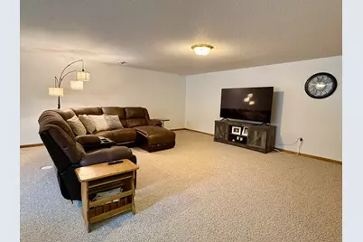 125 Meadow Lane, New London, MN 56273 - Photo 31