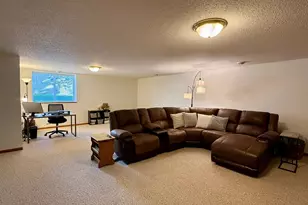 125 Meadow Ln, New London, MN 56273 - Photo 29