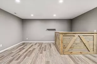 489 Canyon Blvd, Hudson, WI 54016 - Photo 35