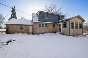 3200 Manor Dr, Golden Valley, MN 55422 - Photo 25