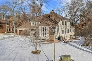 4687 Parkridge Dr, Eagan, MN 55123 - Photo 73