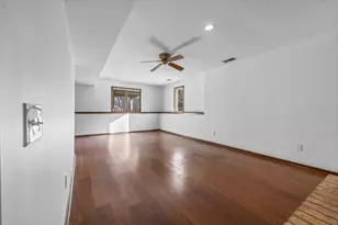 4687 Parkridge Dr, Eagan, MN 55123 - Photo 51