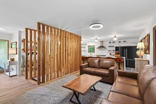 3225 Wellington Ln N, Plymouth, MN 55441 - Photo 9