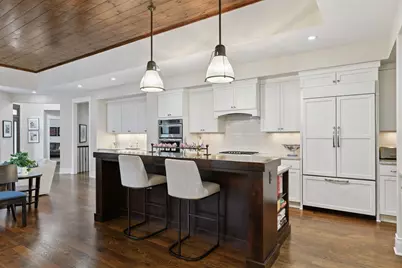 15730 Portico Drive, Wayzata, MN 55391 - Photo 17