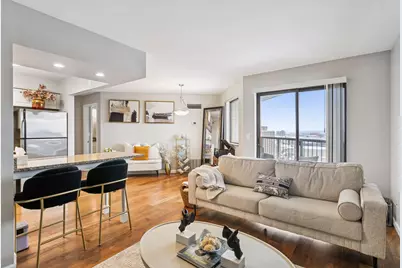 78 10th Street E #1710, Saint Paul, MN 55101 - Photo 1