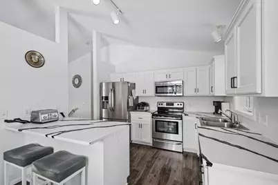 833 102nd Lane NE, Blaine, MN 55434 - Photo 9