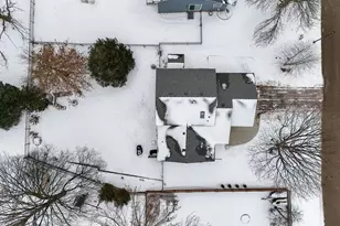 9235 Jeffery Ave S, Cottage Grove, MN 55016 - Photo 33