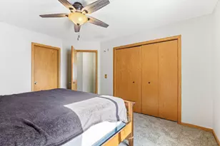 9235 Jeffery Ave S, Cottage Grove, MN 55016 - Photo 13