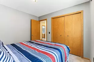 9235 Jeffery Ave S, Cottage Grove, MN 55016 - Photo 17